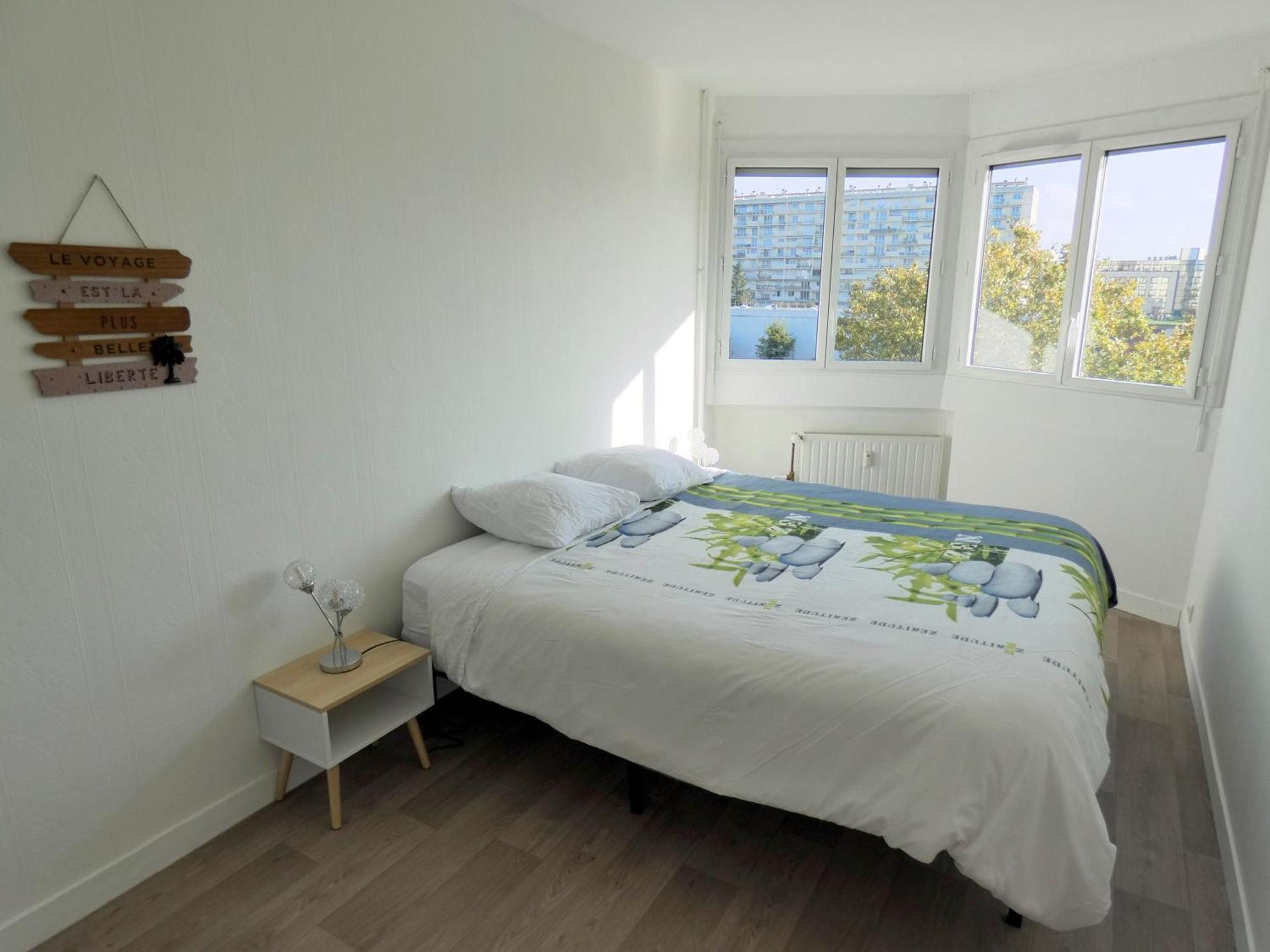 Apartament 37M2 Lumineux Face Gare Sncf, Wifi Et Cafe Et The Offerts Orlean Zewnętrze zdjęcie