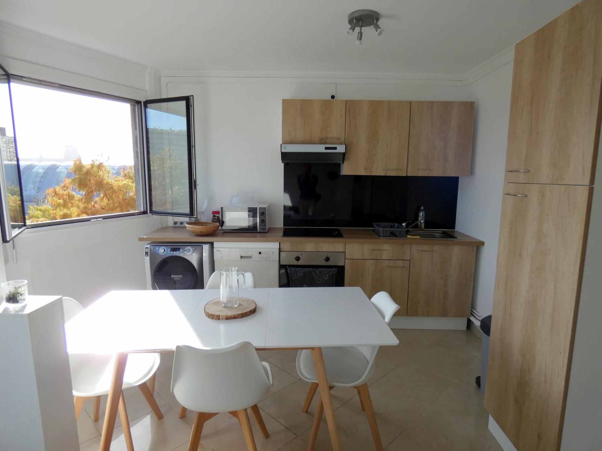 Apartament 37M2 Lumineux Face Gare Sncf, Wifi Et Cafe Et The Offerts Orlean Zewnętrze zdjęcie